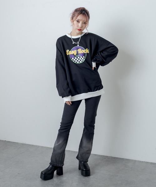 RASVOA(ラスボア)の「Easy Rock配色トレーナー/スウェット(スウェット・レディース・ブラック/オフホワイト・FREE)」の5枚目の写真