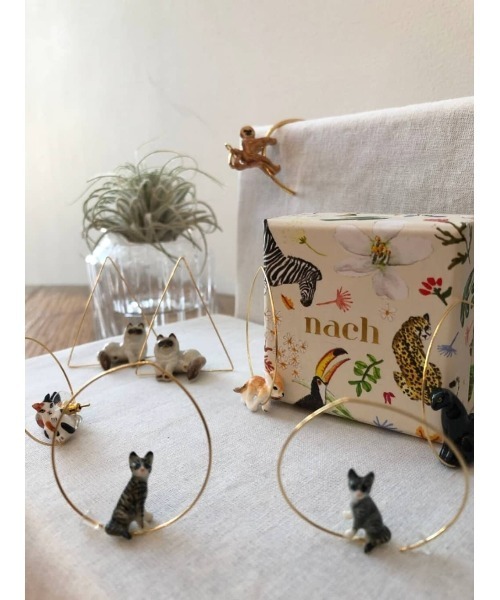 BEARDSLEY(ビアズリー)の「《nach》アニマルフープピアス(ピアス(両耳用)・レディース・ゴールド・FREE)」の4枚目の写真