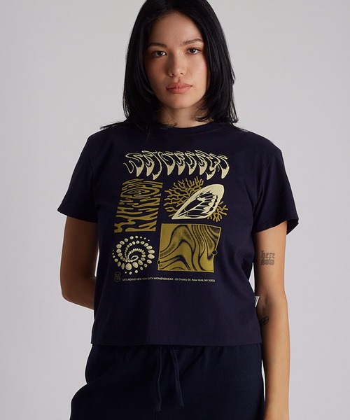 Saturdays NYC(サタデーズ ニューヨークシティ )の「Diatoms Standard S/S Tee(Tシャツ/カットソー・レディース・イエロー/オリーブ/ネイビー・S/L/M/X-SMALL)」の2枚目の写真