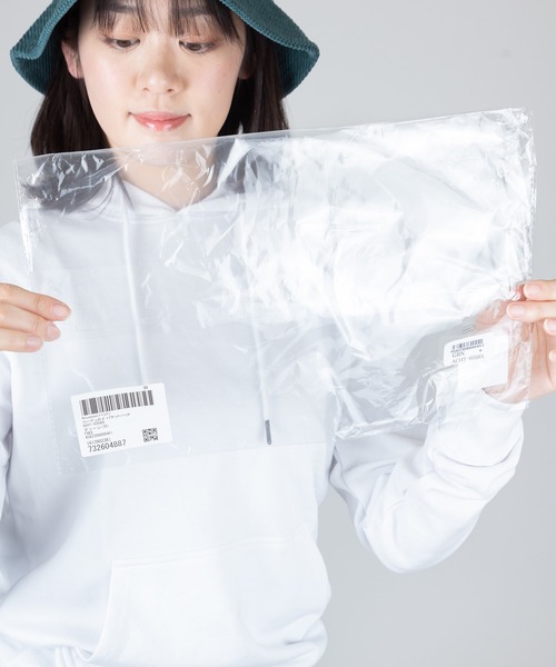 Anuenue(アヌエヌエ)の「コーデュロイ バケットハット(ハット・レディース・ターメリック/レンガ/ダークパープル/ワインレッド/ライトピンク/ブラウン/ホワイト/ブラック/ライトグレー/ネイビー/グリーン/ベージュ・FREE)」の22枚目の写真