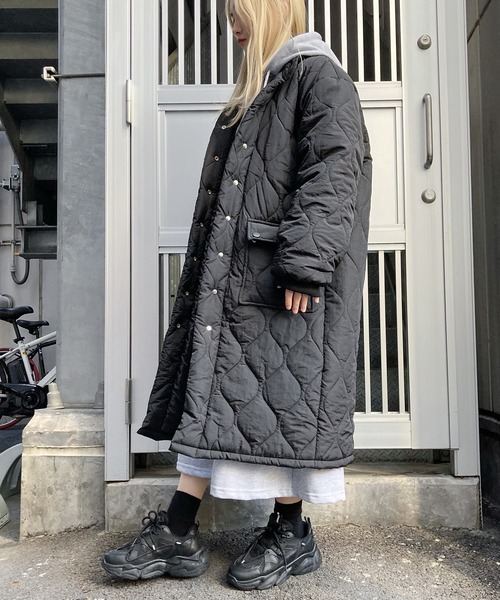 Figments（フィグメンツ）の「キルティングコート（ダウンジャケット/コート・レディース・ブラック/カーキ・FREE）」の12枚目の写真