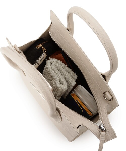 INDIVI(インディヴィ)の「◆【マルチWAY】セレモニーバッグ(ハンドバッグ・レディース・ライトグレー/オフホワイト/ブラック・00)」の21枚目の写真