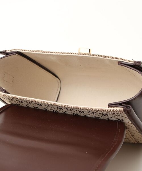 MOUSSY（マウジー）の「EA MONOGRAM MINI SHOULDER バッグ（ショルダーバッグ・レディース・ベージュ/マジェンタ/ブラウン・FREE）」の7枚目の写真