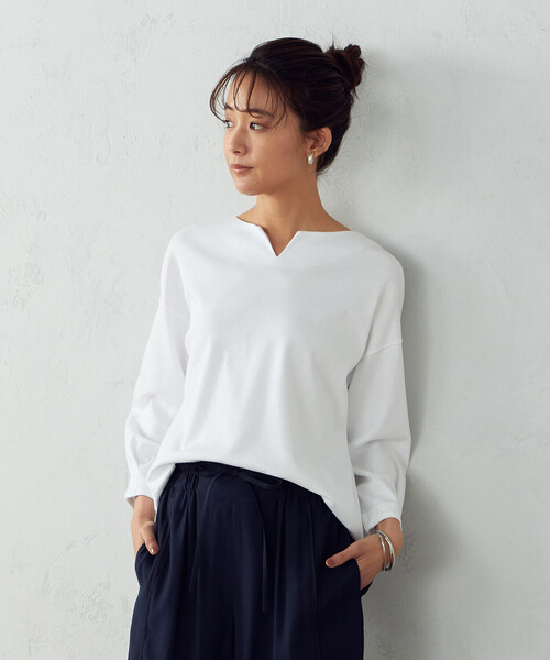 COMME CA ISM(コムサイズム)の「キーネックカットソー(Tシャツ/カットソー・レディース・ホワイト/ブラック・MEDIUM/LARGE)」の19枚目の写真