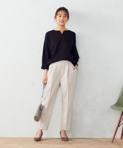 COMME CA ISM(コムサイズム)の「キーネックカットソー(Tシャツ/カットソー・レディース・ホワイト/ブラック・MEDIUM/LARGE)」の8枚目の写真