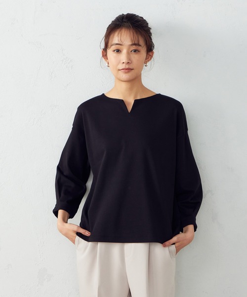 COMME CA ISM(コムサイズム)の「キーネックカットソー(Tシャツ/カットソー・レディース・ホワイト/ブラック・MEDIUM/LARGE)」の6枚目の写真