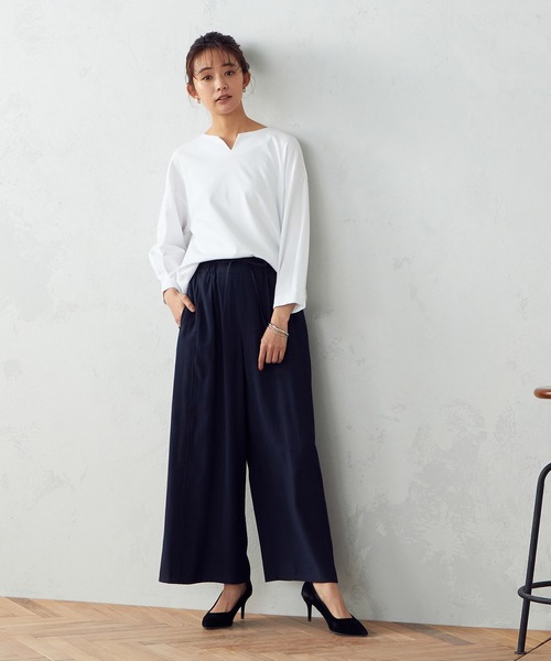 COMME CA ISM(コムサイズム)の「キーネックカットソー(Tシャツ/カットソー・レディース・ホワイト/ブラック・MEDIUM/LARGE)」の11枚目の写真