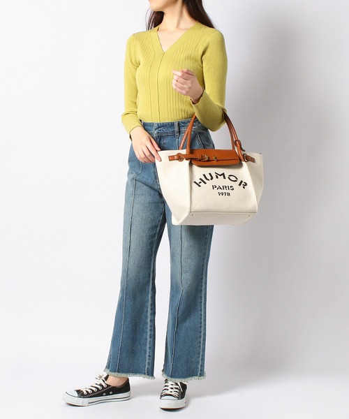 Via Demizon(ビアデミゾン)の「ロゴプリントの2WAYトートバッグ(トートバッグ・レディース・ベージュ/グレー/ブラック/キャメル・フリー)」の17枚目の写真