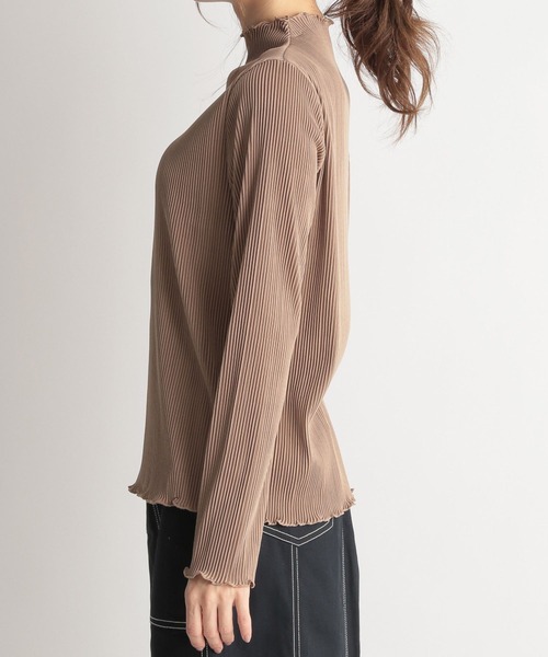 Andemiu(アンデミュウ)の「カットプリーツT270457(Tシャツ/カットソー・レディース・ベージュ/ブラウン/グレー・FREE)」の13枚目の写真