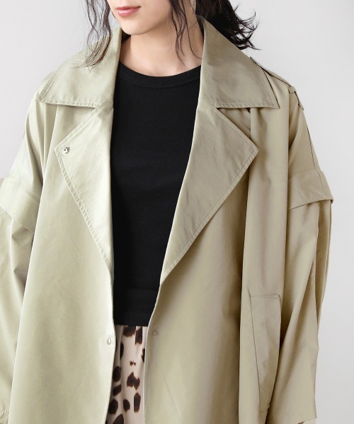Bou Jeloud(ブージュルード)の「マルチウェイポンチョコート(ポンチョ・レディース・ベージュ/ライトカーキ・38)」の9枚目の写真