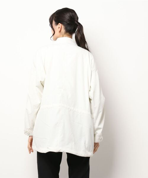 Samansa Mos2 blue(サマンサモスモスブルー)の「ミドル丈ミリタリーブルゾン(ブルゾン・レディース・ベージュ/カーキ/キナリ・フリ-)」の6枚目の写真