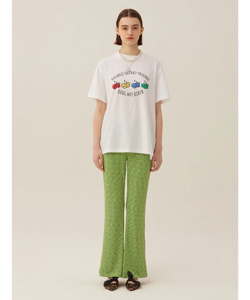 KIRSH（キルシー）の「KIRSH DOODLE CHERRY DRAWING PRINT SHORT SLEEVE T-SHIRT LS ドゥードゥルチェリー プリント TEE（Tシャツ/カットソー・レディース・ホワイト/ブラック・ONE SIZE）」の3枚目の写真