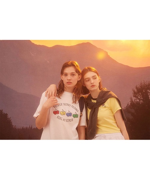 KIRSH（キルシー）の「KIRSH DOODLE CHERRY DRAWING PRINT SHORT SLEEVE T-SHIRT LS ドゥードゥルチェリー プリント TEE（Tシャツ/カットソー・レディース・ホワイト/ブラック・ONE SIZE）」の13枚目の写真