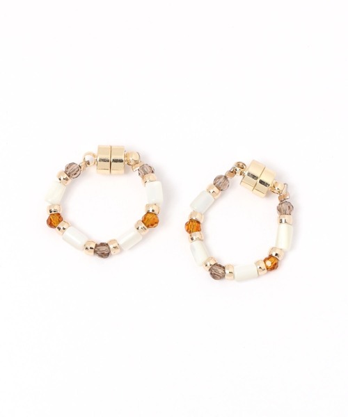 LEPSIM(レプシィム)の「ビーズマグネットイヤカフ×イヤリング 282866(イヤリング・レディース・グリーン/ゴールド/キャメル・ONE SIZE)」の2枚目の写真