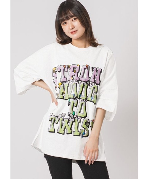 RE730(アールイーセブンサーティー)の「RE730 デジタルロゴビッグシルエットTシャツ(Tシャツ/カットソー・メンズ・オフホワイト/ブラック/グリーン/ブルー・MEDIUM/LARGE/X-LARGE)」の2枚目の写真