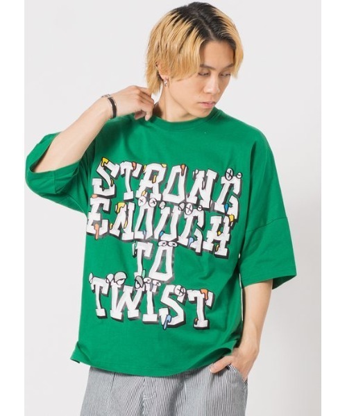 RE730(アールイーセブンサーティー)の「RE730 デジタルロゴビッグシルエットTシャツ(Tシャツ/カットソー・メンズ・オフホワイト/ブラック/グリーン/ブルー・MEDIUM/LARGE/X-LARGE)」の3枚目の写真