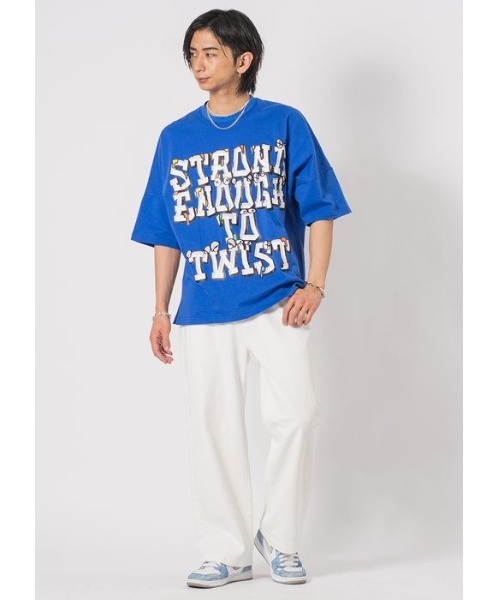 RE730(アールイーセブンサーティー)の「RE730 デジタルロゴビッグシルエットTシャツ(Tシャツ/カットソー・メンズ・オフホワイト/ブラック/グリーン/ブルー・MEDIUM/LARGE/X-LARGE)」の5枚目の写真