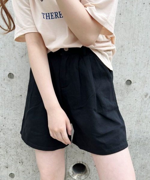 CLEA(クレア)の「ハイウエストカラータックデニムショートパンツ(デニムパンツ・レディース・パープル/ブラック/グリーン/ホワイト/ピンク/イエロー・FREE)」の3枚目の写真