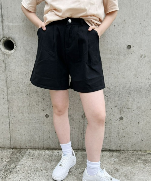 CLEA(クレア)の「ハイウエストカラータックデニムショートパンツ(デニムパンツ・レディース・パープル/ブラック/グリーン/ホワイト/ピンク/イエロー・FREE)」の17枚目の写真