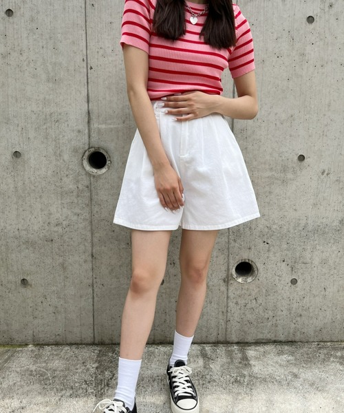CLEA(クレア)の「ハイウエストカラータックデニムショートパンツ(デニムパンツ・レディース・パープル/ブラック/グリーン/ホワイト/ピンク/イエロー・FREE)」の15枚目の写真