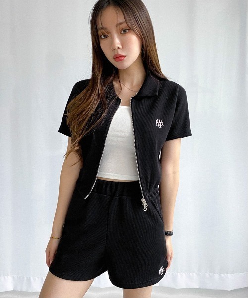 A'GEM/9 × .kom『muah muah/ムーアムーア』SLIM FIT KNIT ZIPUP HALF CARDIGAN/スリムフィット ニットジップアップ ハーフ カーディガン（カーディガン/ボレロ）｜muahmuah（ムーアムーア）