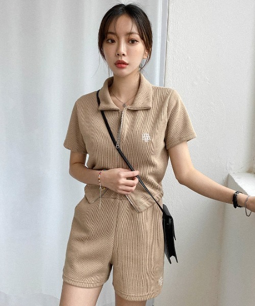 A'GEM/9 × .kom『muah muah/ムーアムーア』SLIM FIT KNIT ZIPUP HALF CARDIGAN/スリムフィット ニットジップアップ ハーフ カーディガン（カーディガン/ボレロ）｜muahmuah（ムーアムーア）