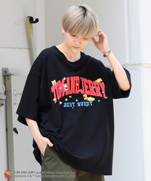 Tom&Jerry(トムアンドジェリー)の「【TOM&JERRY / トムとジェリー】 ワンポイント刺繍 / バックプリント / ヴィンテージライクフロントプリント ビッグシルエット 半袖Tシャツ カットソー ユニセックス(Tシャツ/カットソー・メンズ・ホワイト/ブラック/グリーン/ホワイト系その他/ブラック系その他/杢グレー/グレー系その他/グリーン系その他/ブラック系その他2/グリーン系その他2/グリーン系その他3/グレー系その他3/グレー系その他4/ホワイト系その他2/ホワイト系その他4/ホワイト系その他3/ブラック系その他4・M/L)」の6枚目の写真