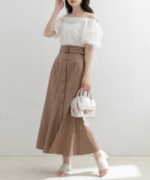 OLIVE des OLIVE(オリーブデオリーブ)の「オフショルブラウス(シャツ/ブラウス・レディース・オフホワイト/ベージュ・FREE)」の9枚目の写真