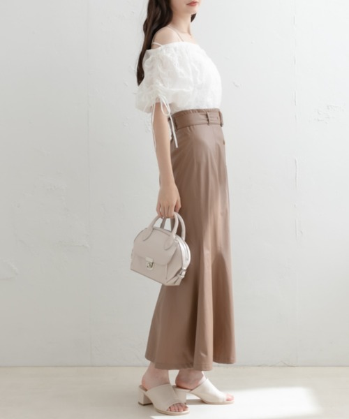 OLIVE des OLIVE(オリーブデオリーブ)の「オフショルブラウス(シャツ/ブラウス・レディース・オフホワイト/ベージュ・FREE)」の10枚目の写真