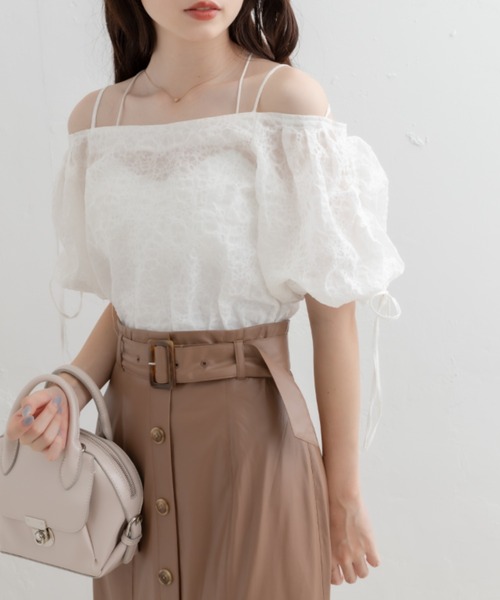 OLIVE des OLIVE(オリーブデオリーブ)の「オフショルブラウス(シャツ/ブラウス・レディース・オフホワイト/ベージュ・FREE)」の12枚目の写真