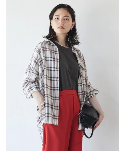 AMERICAN HOLIC(アメリカンホリック)の「とろみバックタックBIGチェックシャツ(シャツ/ブラウス・レディース・ブラック/ネイビー/アイボリー/キャメル・M/L)」の19枚目の写真