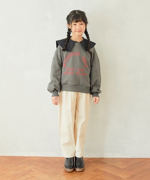 undeny.（アンディニ－）の「アンディニー カレッジロゴ プルオーバー（その他トップス・キッズ・チャコールグレー/グリーン/グレイッシュベージュ・M/L/XL）」の5枚目の写真