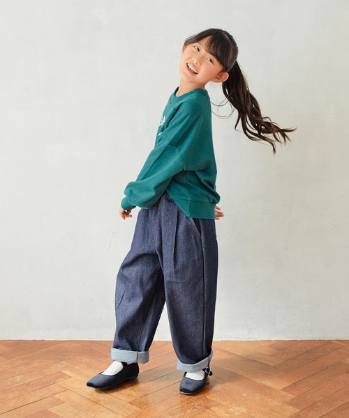 undeny.（アンディニ－）の「アンディニー カレッジロゴ プルオーバー（その他トップス・キッズ・チャコールグレー/グリーン/グレイッシュベージュ・M/L/XL）」の9枚目の写真