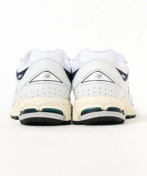 NEW BALANCE(ニューバランス)の「NEW BALANCE / M2002RH(スニーカー・メンズ・ホワイト/グレー・26.5cm/27.5cm/27.0cm/28.0cm/26.0cm)」の8枚目の写真