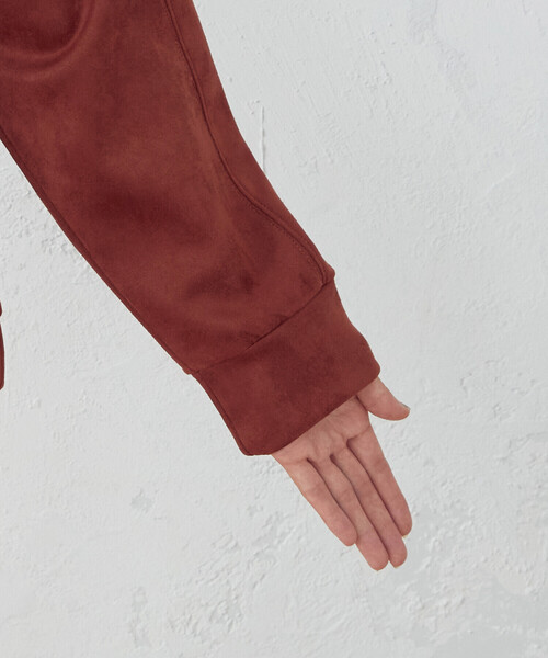 COMME CA ISM（コムサイズム）の「フェイクスエードダンボールニット　パーカー（パーカー・レディース・ベージュ/レンガ・MEDIUM/LARGE）」の11枚目の写真