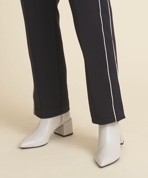 ODETTE E ODILE（オデットエオディール）の「【WEB限定】ポインテッドプレーン ショートブーツ60●↑（ブーツ・レディース・ブラック/ダークブラウン/オフホワイト/オリーブ/その他1・22cm/22.5cm/23cm/23.5cm/24cm/24.5cm/25cm）」の2枚目の写真