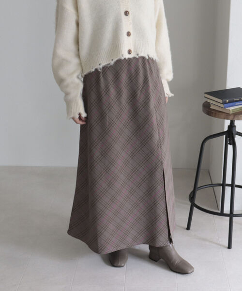 fredy emue（フレディエミュ）の「スリットマーメイドスカート（スカート・レディース・ブラック/アイボリー/ベージュ系その他・38/36）」の14枚目の写真