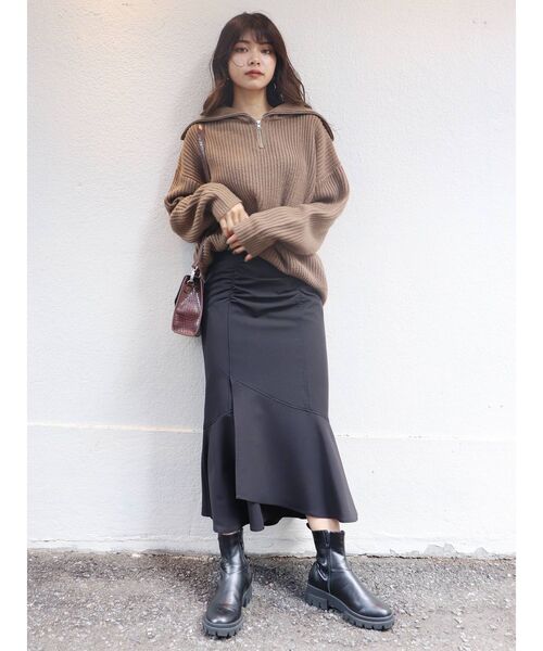 MURUA（ムルーア）の「シャーリングアシメフレアスカート（スカート・レディース・ブラック/ベージュ/ダークグレー・1/2）」の6枚目の写真