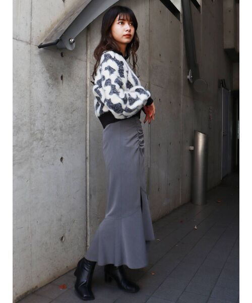 MURUA（ムルーア）の「シャーリングアシメフレアスカート（スカート・レディース・ブラック/ベージュ/ダークグレー・1/2）」の11枚目の写真