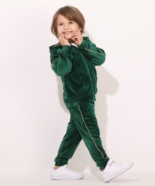 BABYDOLL（ベビードール）の「親子お揃い パイピングベロアジップパーカー 7100K （ボトム別売り）（パーカー・キッズ・ブラック/レッド/モスグリーン・90cm/100cm/130cm/140cm/110cm/120cm/150cm）」の10枚目の写真