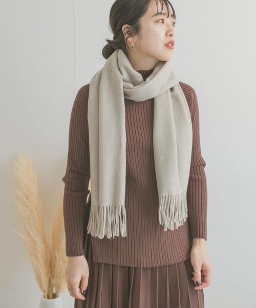 ITEMS URBANRESEARCH(アイテムズ アーバンリサーチ)の「ツイルムジストール(マフラー・レディース・グレー/ブルー/グリーン/アイボリー/チャコールグレー・ONE)」の8枚目の写真