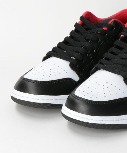 【新品】ナイキ　メンズ　スニーカー　26cm　NIKE AIR JORDAN ナイキ NIKE エアジョーダン1 ミッド スニーカー メンズ AIR