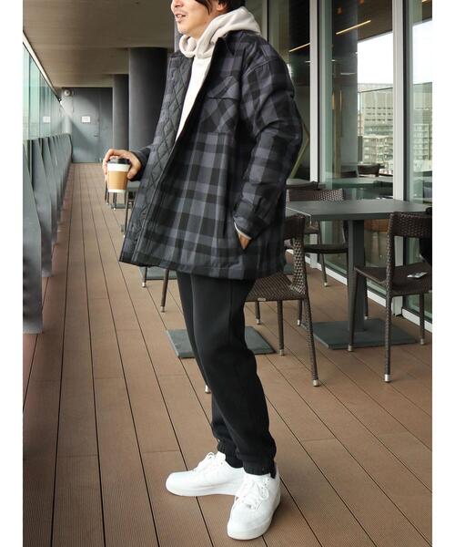 CRAFT STANDARD BOUTIQUE(クラフトスタンダードブティック)の「T/R起毛キルティングシャツブルゾン(ブルゾン・メンズ・ホワイト系その他7/ブラック系その他3・M/LL/L)」の4枚目の写真