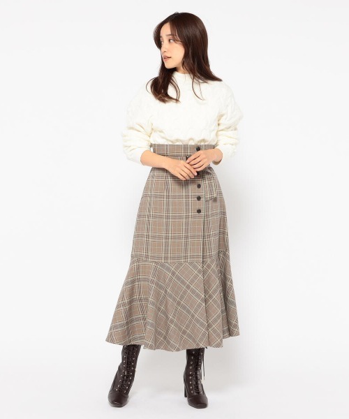 MISCH MASCH(ミッシュマッシュ)の「ミドルビッグケーブルニット(ニット/セーター・レディース・ホワイト/ライトグレー/ベージュ・MEDIUM)」の10枚目の写真
