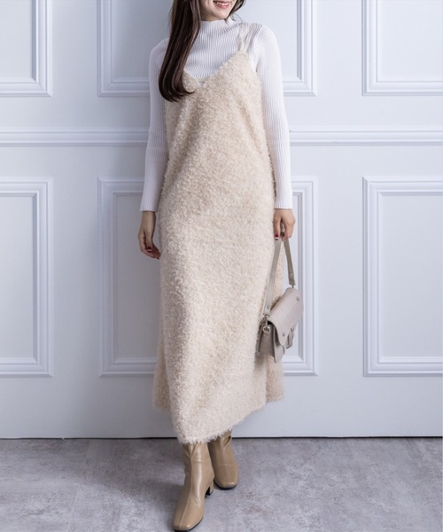 clear（クリア）の「フリンジ素材キャミワンピース（ワンピース・レディース・ベージュ/ブラウン・F）」の4枚目の写真