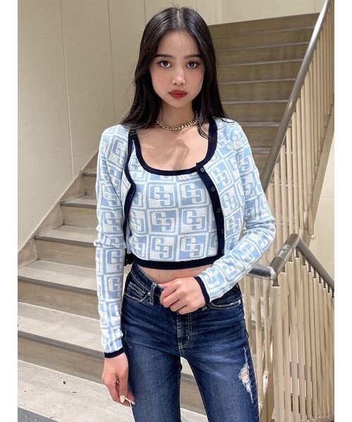 GYDA（ジェイダ）の「GG TILE PATTERN ニットカーディガン（カーディガン/ボレロ・レディース・ライトブルー/ブラック・FREE）」の3枚目の写真