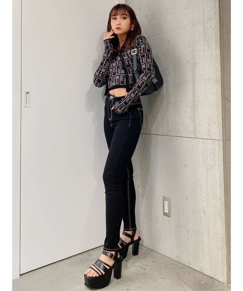 GYDA（ジェイダ）の「GG TILE PATTERN ニットカーディガン（カーディガン/ボレロ・レディース・ライトブルー/ブラック・FREE）」の13枚目の写真