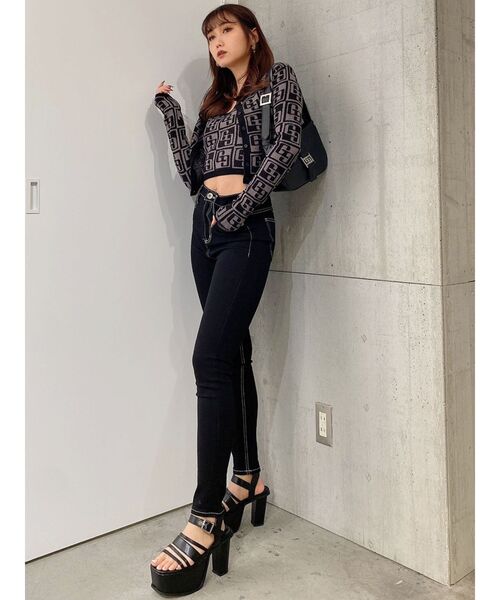 GYDA（ジェイダ）の「GG TILE PATTERN ニットカーディガン（カーディガン/ボレロ・レディース・ライトブルー/ブラック・FREE）」の14枚目の写真