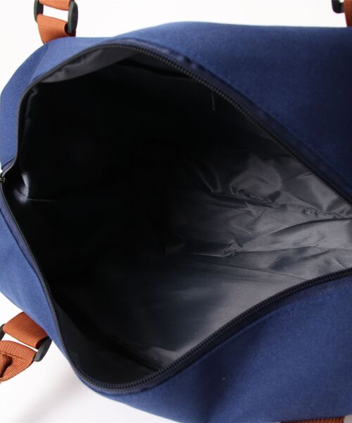 florist（フローリスト）の「【2size展開】【軽量/ユニセックス】大容量キャンバスボストンバッグ/トラベルバッグ/ジムバッグ（ボストンバッグ・レディース・ベージュ系1/ベージュ系2/グリーン系1/グリーン系2/ネイビー系1/ネイビー系2/レッド系1/レッド系2/ブラック系1/ブラック系2・L/M）」の19枚目の写真