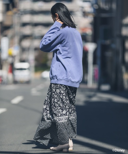 MICKEY MOUSE（ミッキーマウス）の「Disney100/ピグメントスウェット（スウェット・メンズ・チャコールグレー/パープル/オフホワイト/イエロー系その他・MEDIUM/LARGE）」の22枚目の写真